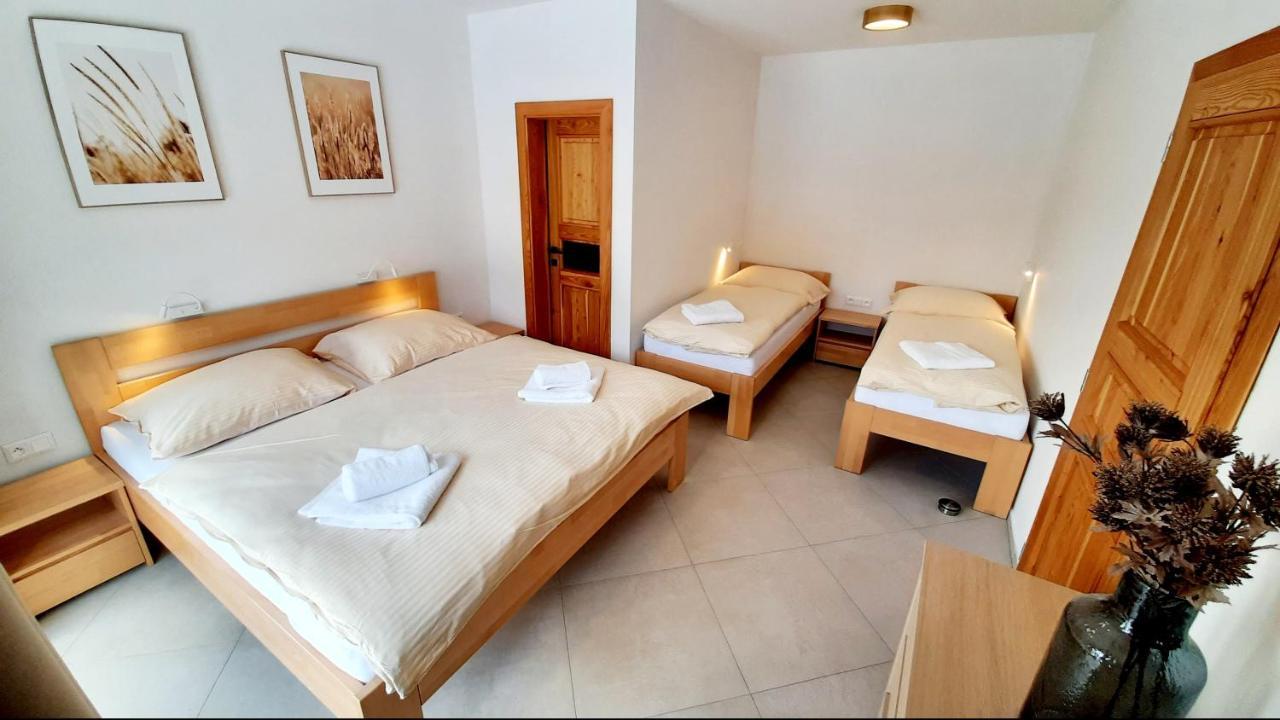 Drevenica Pod Demaenovskou Horou Villa Belá Exterior photo